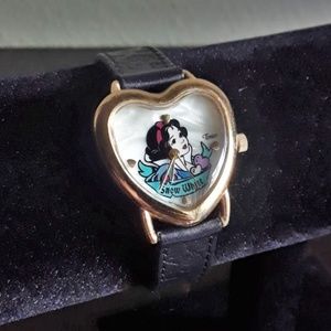 Vintage Timex Disney Snow White Heart Shaped Watch